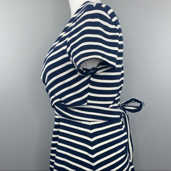 Urban Outfitters navy striped mini dress NWT, M - Picture 4 of 6